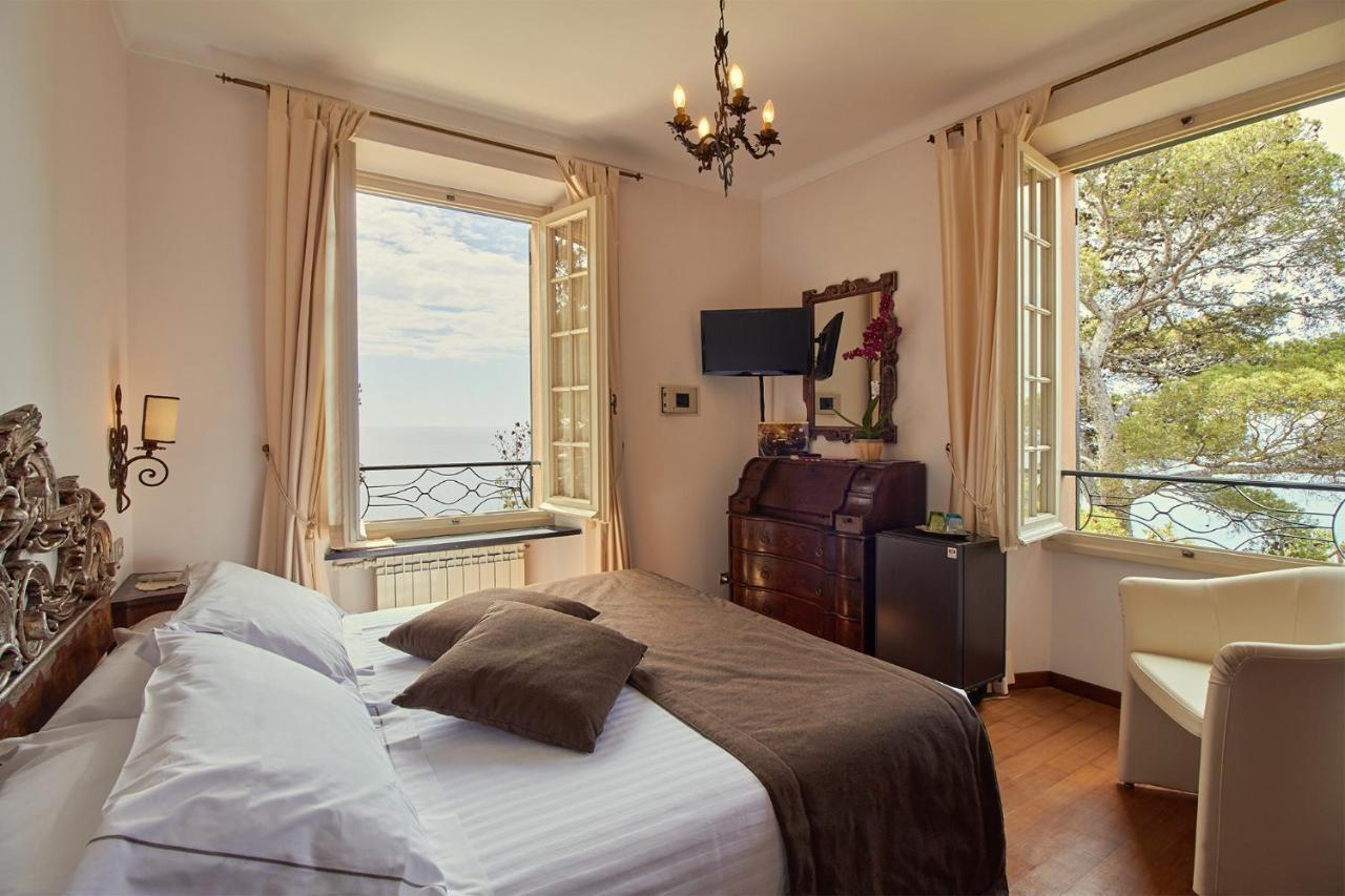 Hotel Punta Est Финале Лигуре Экстерьер фото
